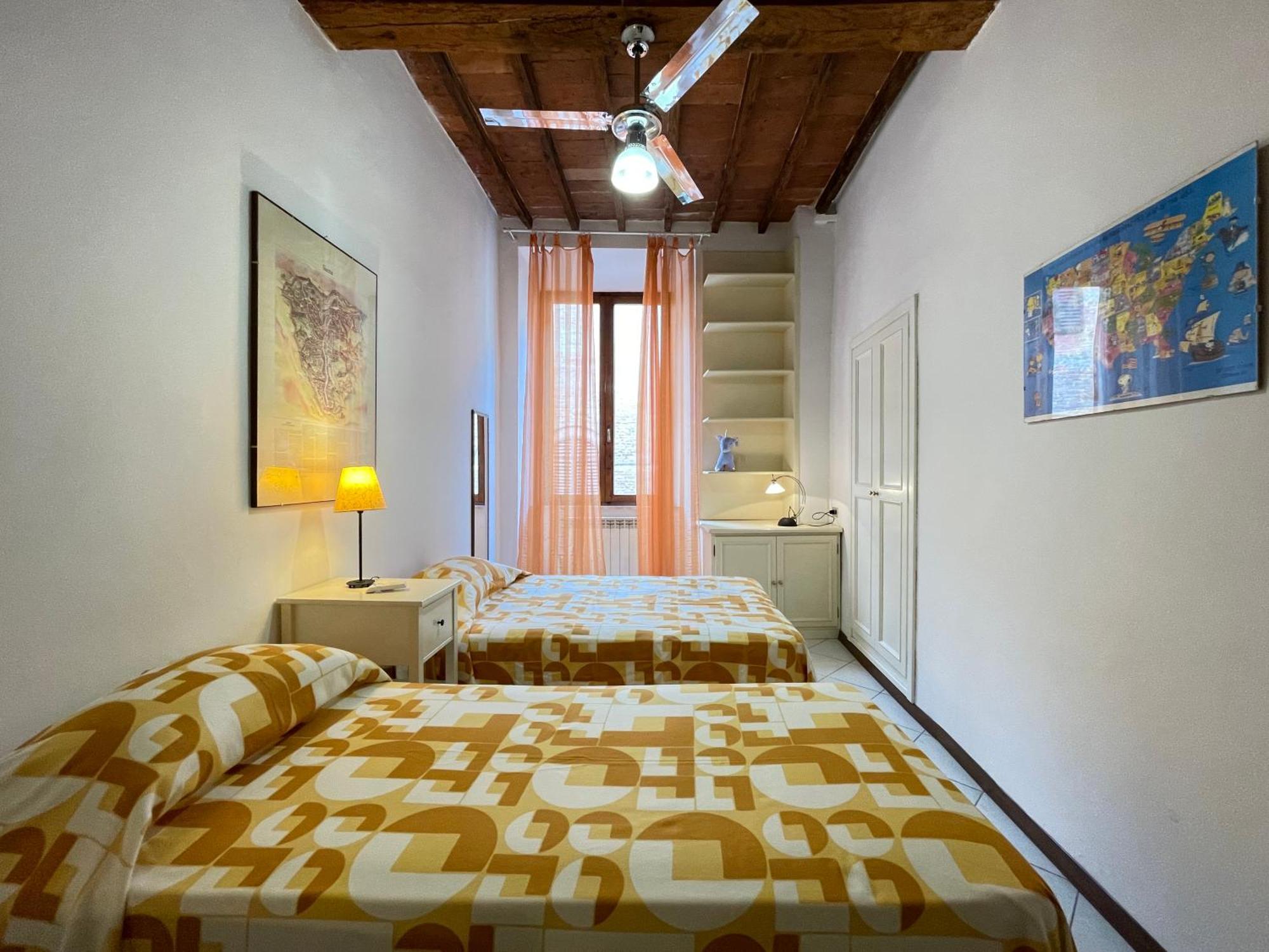Pantaneto 56 Apartment Siena Exterior photo